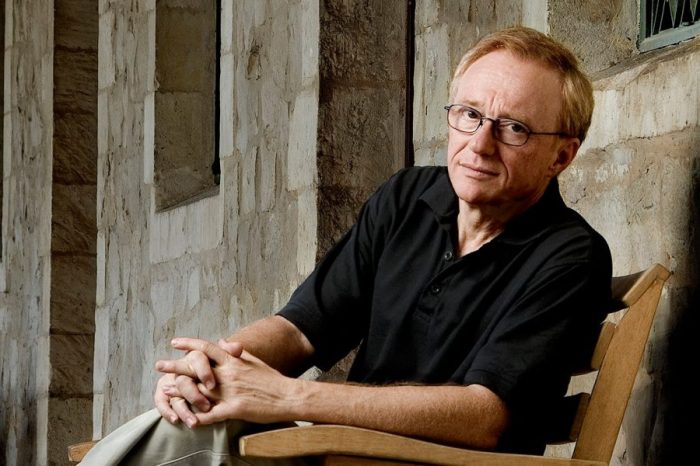 David-Grossman4-900x600.jpg